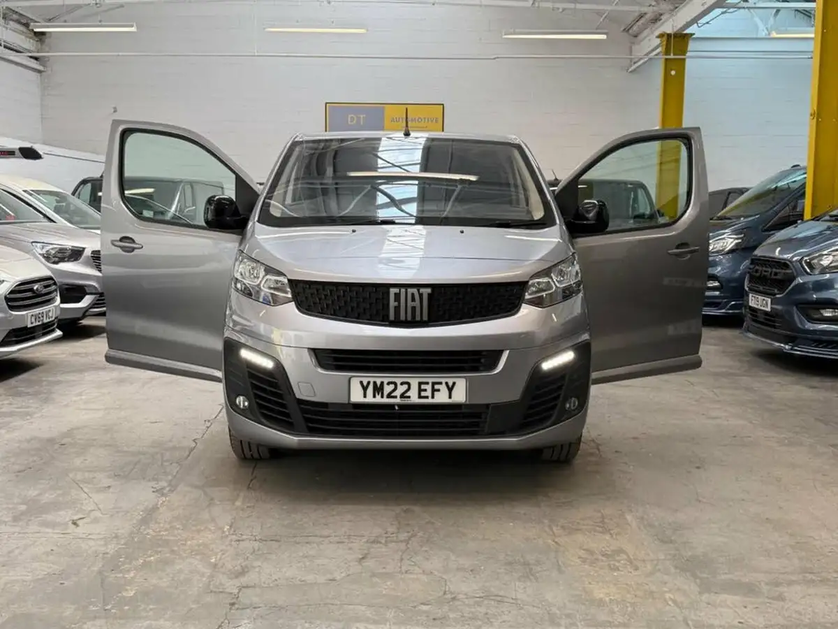 2022-fiat-scudo-20jtd-business-145hpeu6d-lwb-panel-big-35