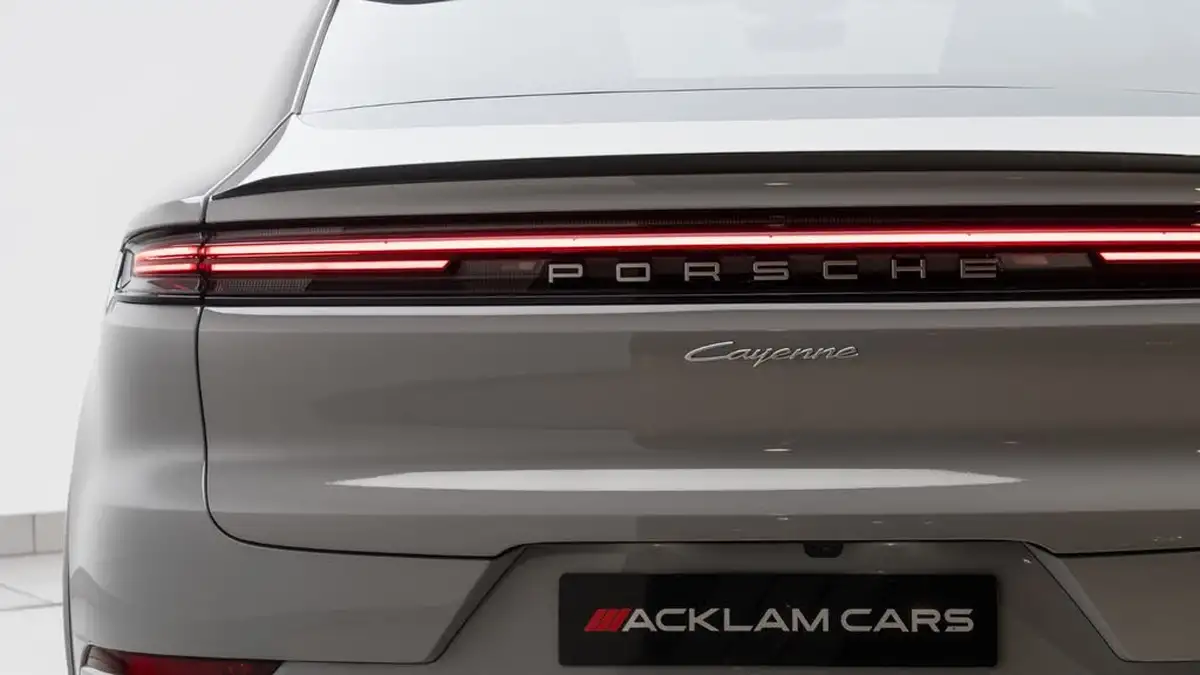 2024-porsche-cayenne-30-v6-353ps-coupe-big-27