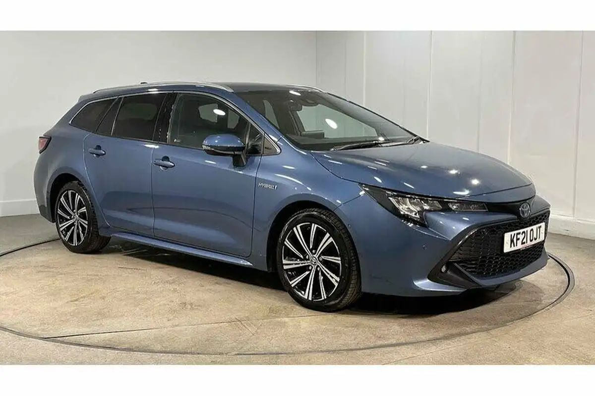 2021-toyota-corolla-18-vvt-i-design-trk-touring-sports-5d-big-9