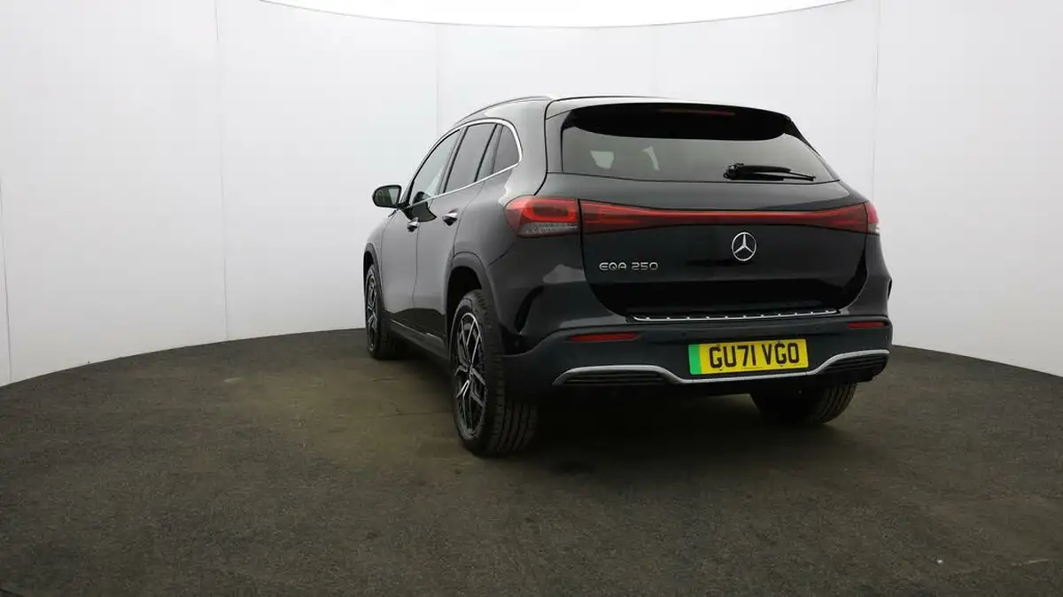 2022-mercedes-benz-eqa-e-eqa-250-amg-line-premium-big-23