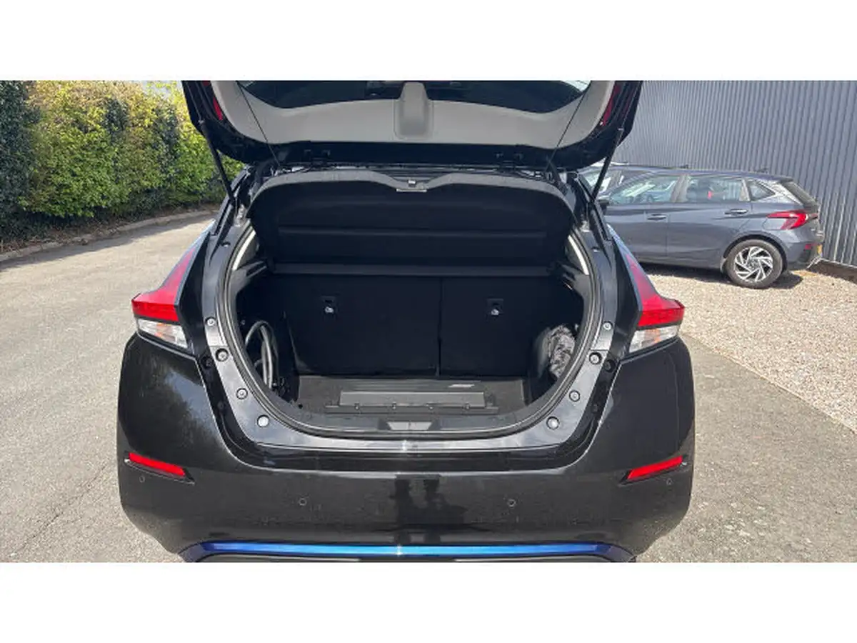 2021-nissan-leaf-e-e-tekna-big-3