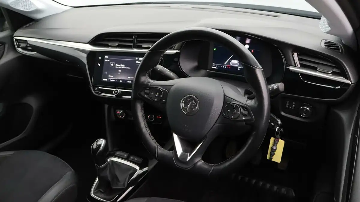 2021-vauxhall-corsa-12i-elite-big-9