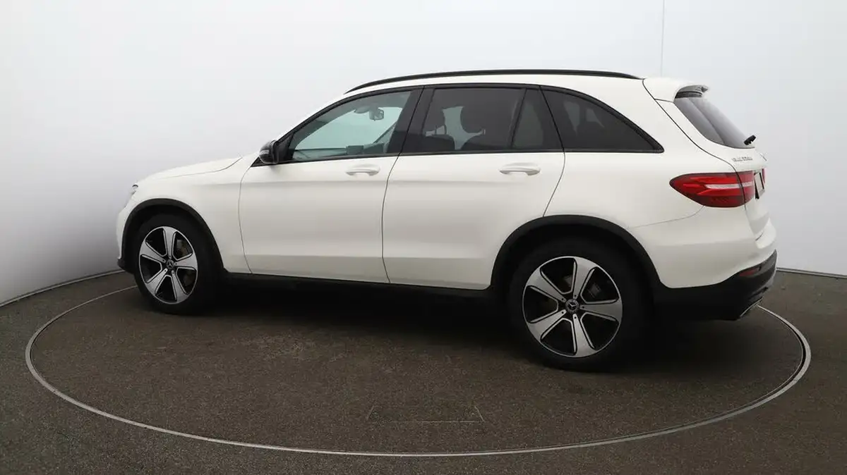 2019-mercedes-benz-glc-class-21d-glc220d-urban-edition-big-38