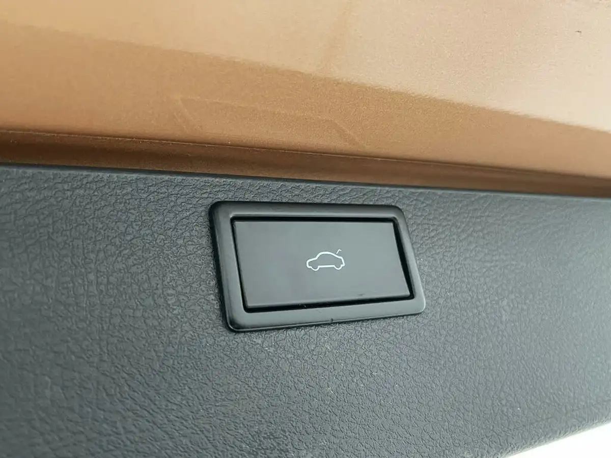 2020-volkswagen-caravelle-20bitdi-executive-bmt-big-55