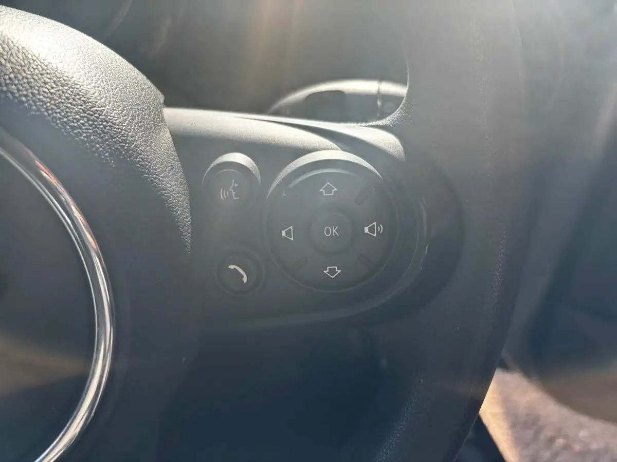 2018-mini-cooper-15td-cooper-d-series-ii-ss-hatchback-5d-big-23