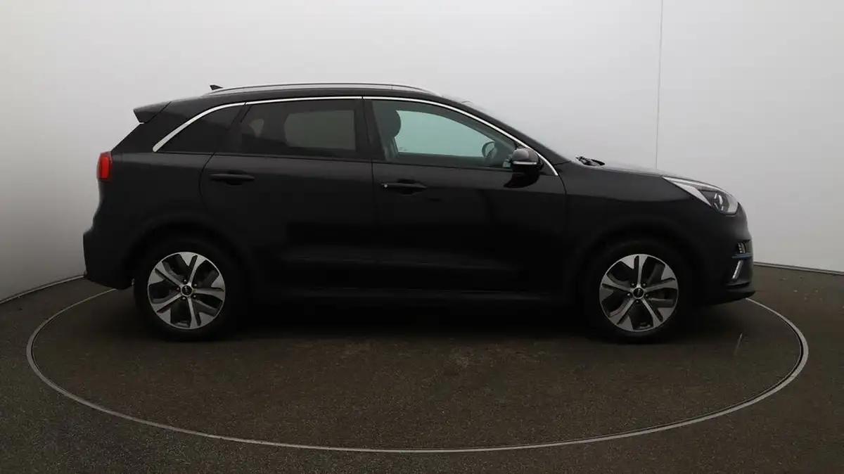 2022-kia-e-niro-ev-2-64-big-40