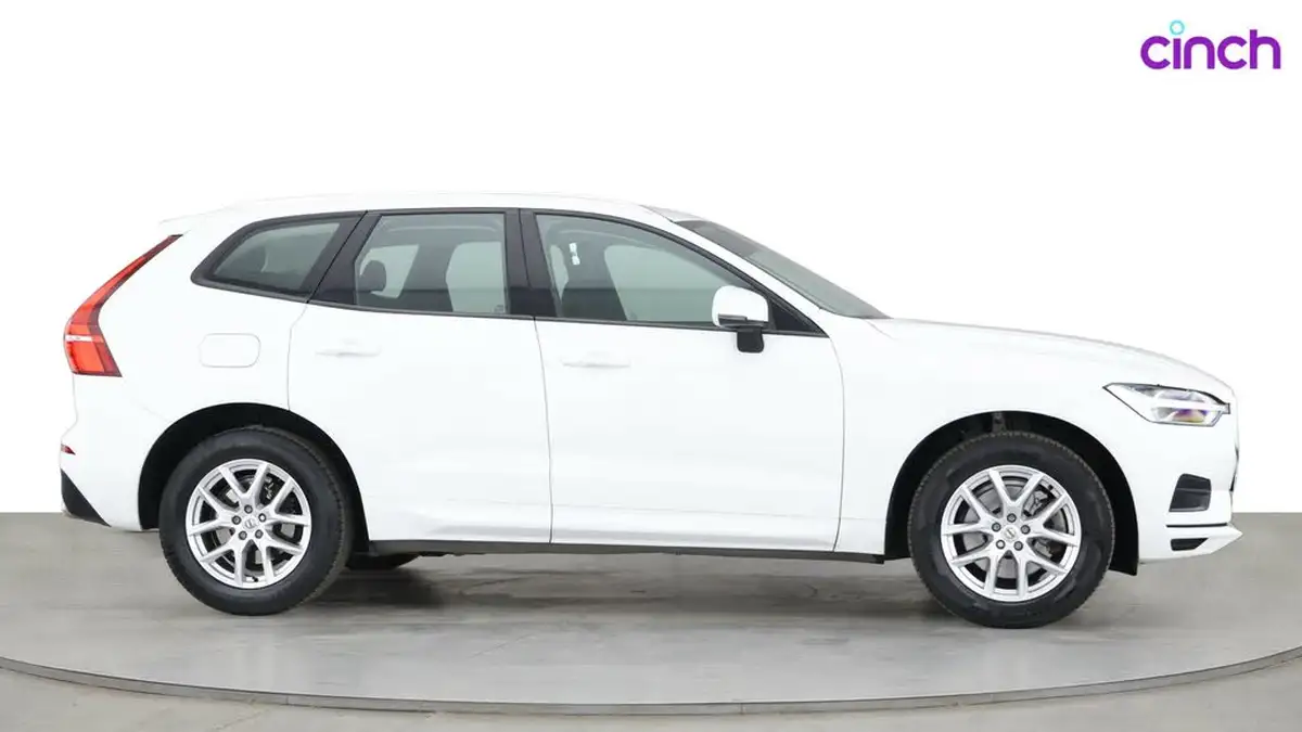 2020-volvo-xc60-20-b5-momentum-big-7