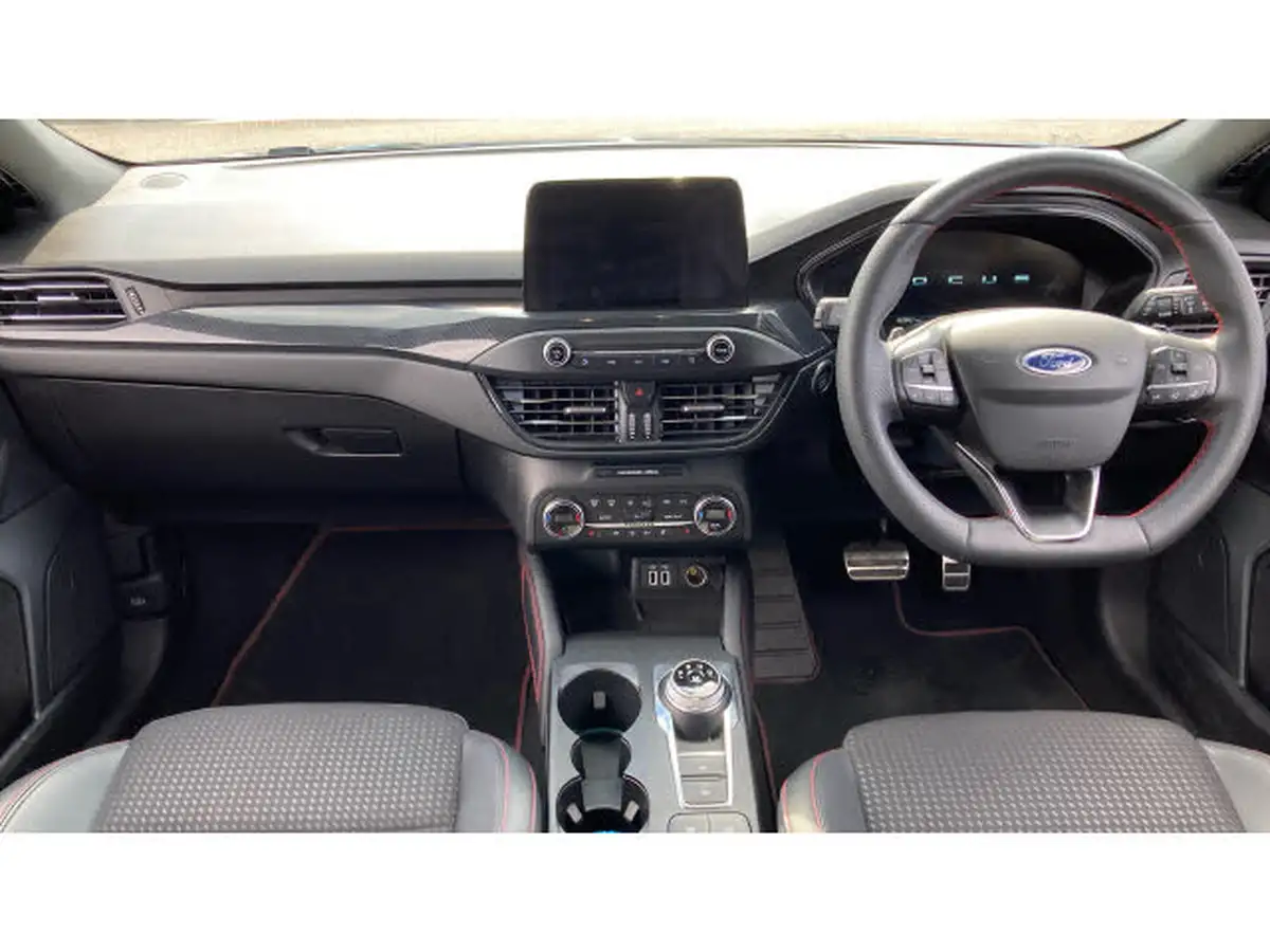 2020-ford-focus-10t-st-line-x-estate-auto-big-9