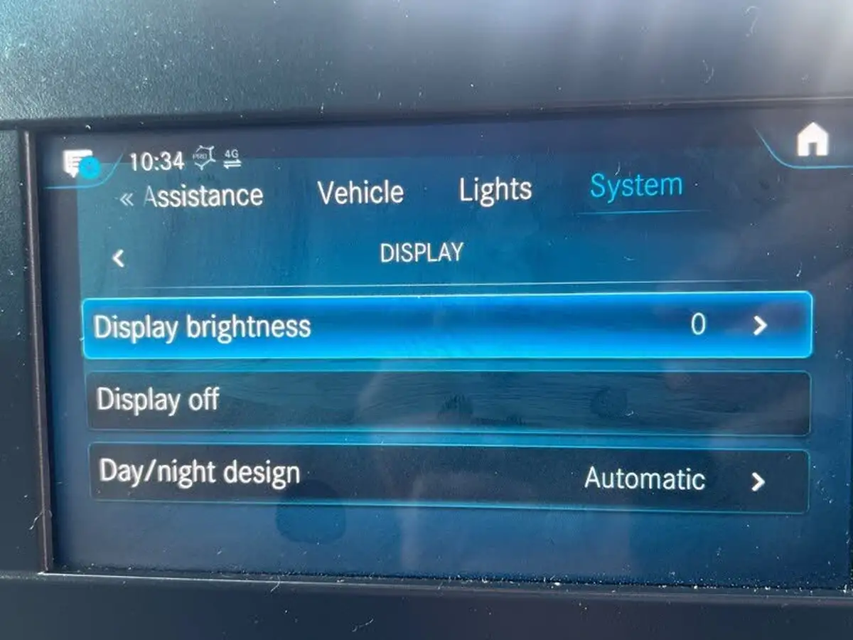 2019-mercedes-benz-sprinter-21cdi-314-l2h1-143pseu6c-panel-van-fwd-big-71