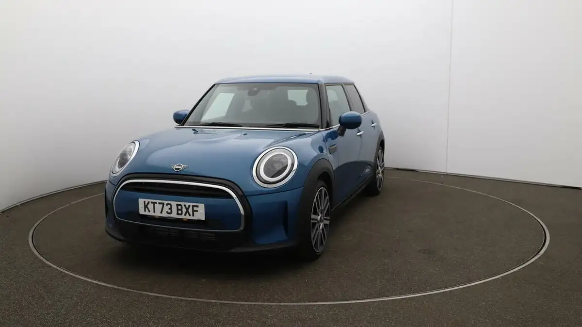 2023-mini-cooper-15-cooper-exclusive-premium-auto-hatchback-5d-auto-big-30