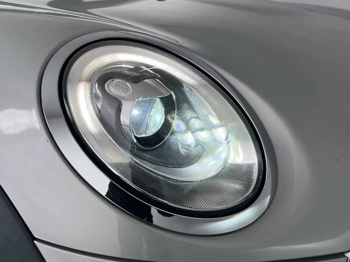 2017-mini-cooper-15td-cooper-d-ss-convertible-2d-big-3