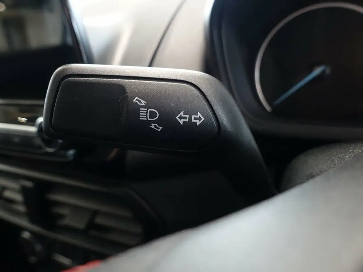 2018-ford-ecosport-10t-st-line-140ps-big-20