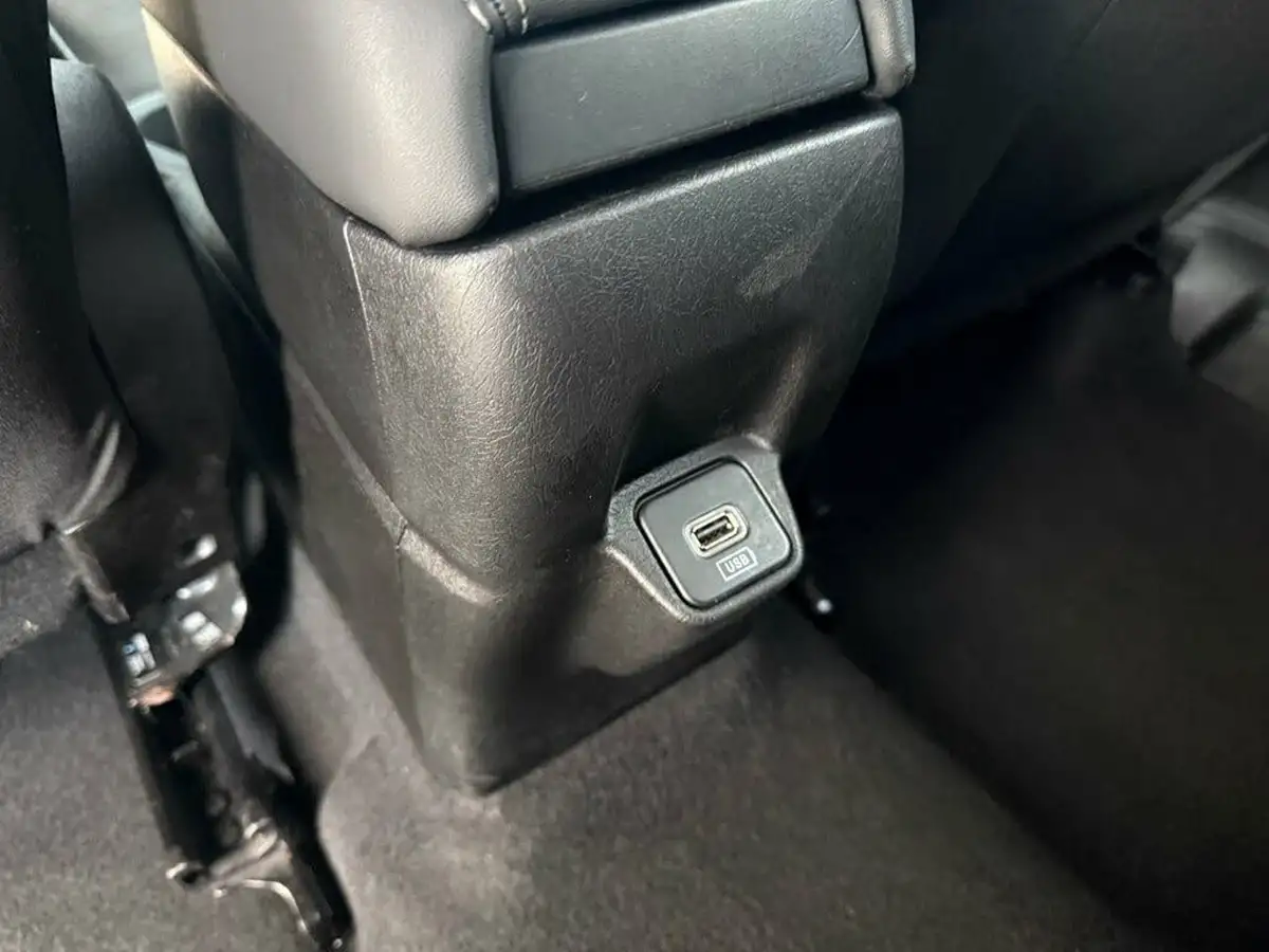 2021-fiat-tipo-10-cross-big-33