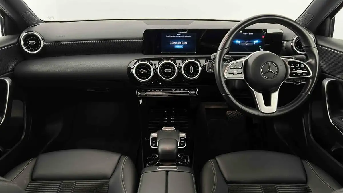 2019-mercedes-benz-a-class-13-a180-sport-hatchback-5d-1332cc-7g-dct-big-2