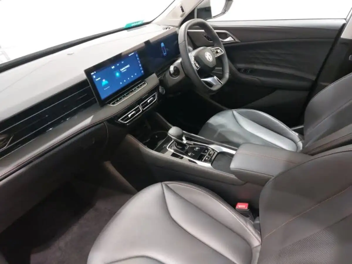 2024-mg-hs-15t-gdi-trophy-273ps-plug-in-hybrid-1496cc-auto-big-4