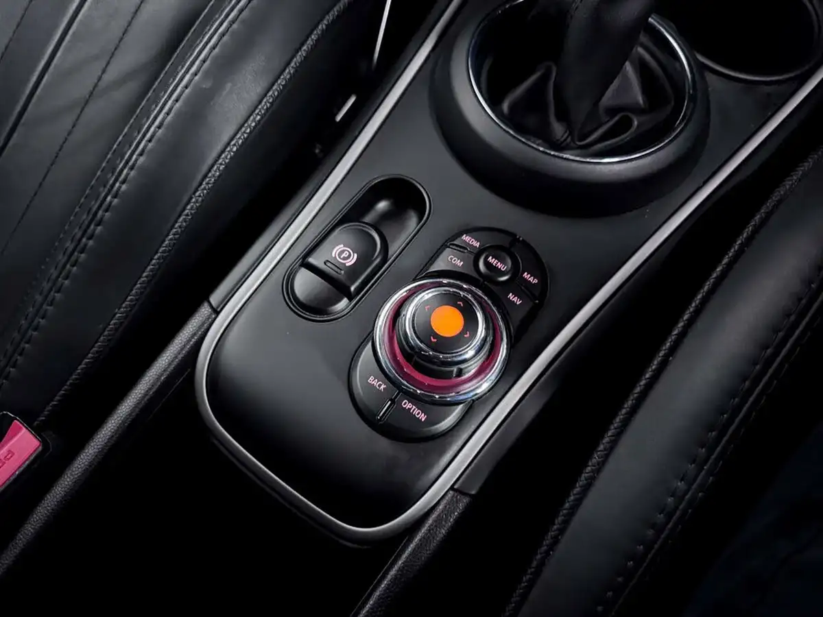 2021-mini-countryman-15-cooper-s-e-phev-exclusive-big-28