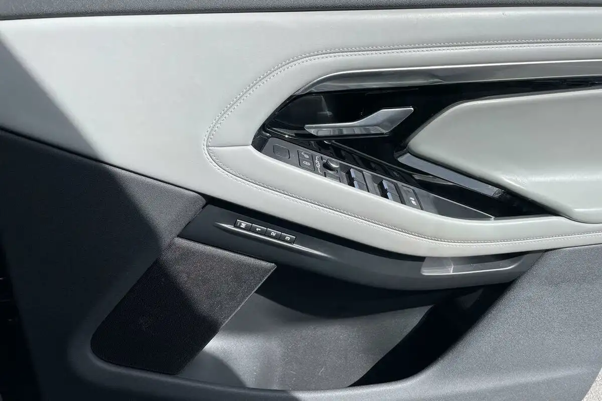 2020-land-rover-range-rover-evoque-20-p200-hse-200bhp-big-42