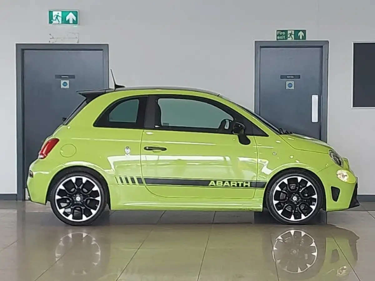 2019-abarth-595-14-tjet-competizione-big-2