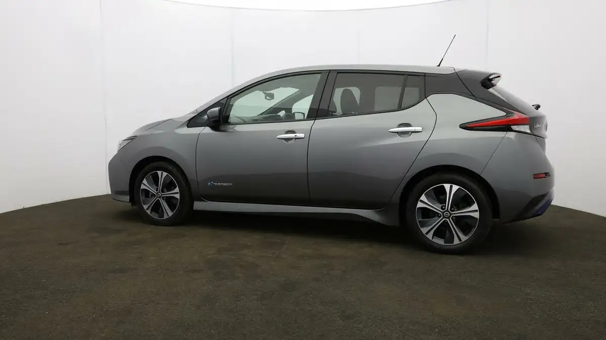 2020-nissan-leaf-e-n-connecta-big-59
