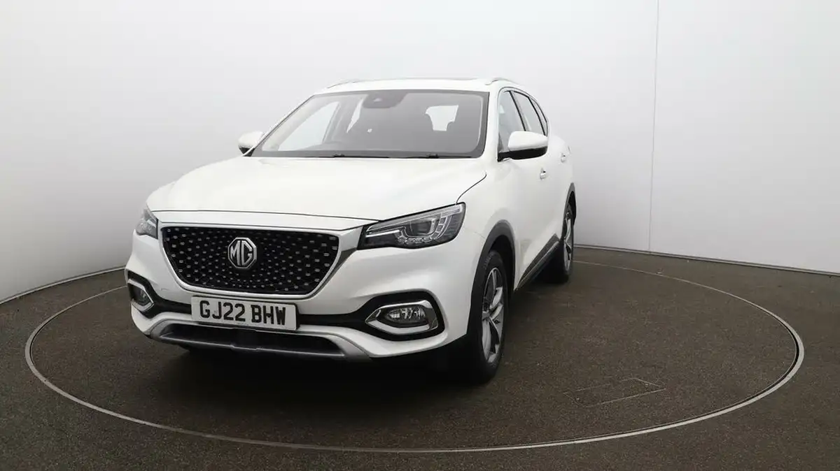 2022-mg-hs-15t-gdi-exclusive-162ps-dct-big-29