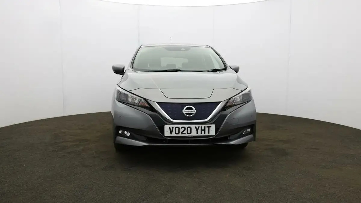 2020-nissan-leaf-e-n-connecta-big-35
