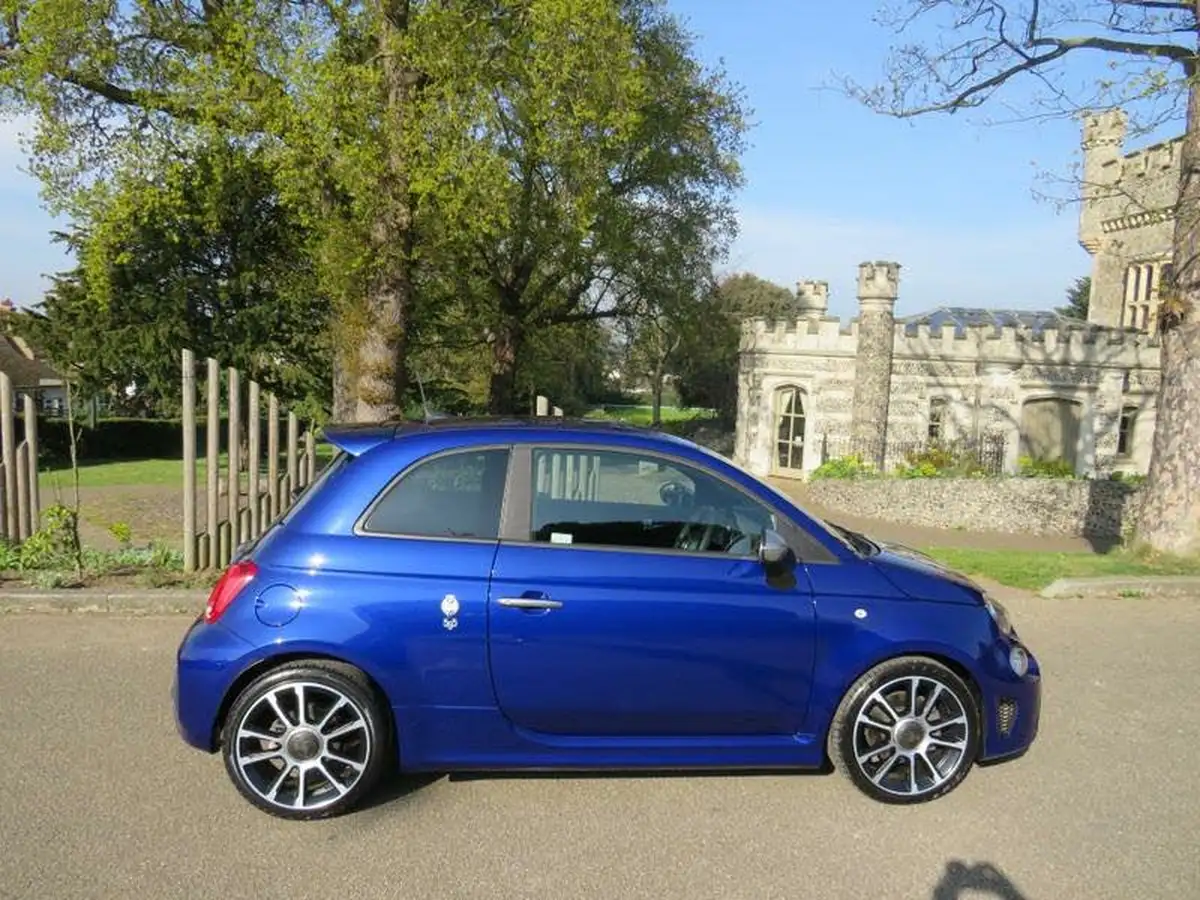 2020-abarth-595-14-tjet-turismo-big-13