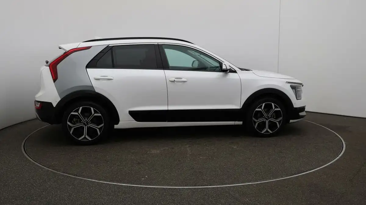 2023-kia-niro-16-gdi-139bhp-hev-132kwh-big-8