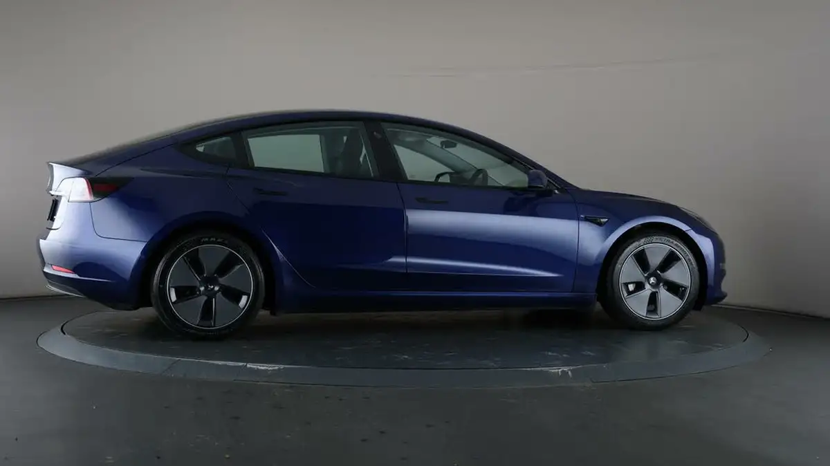 2021-tesla-model-3-e-long-range-4x4-big-55