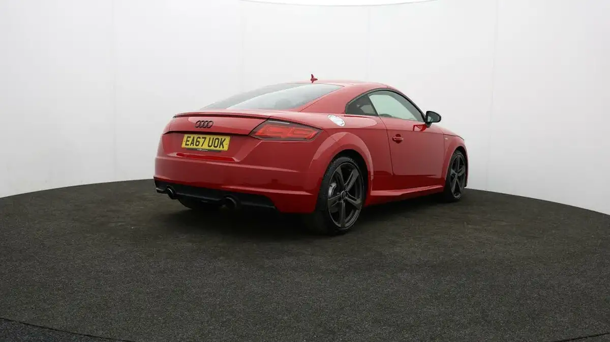 2017-audi-tt-coupe-20-tfsi-black-edition-s-tronic-big-77