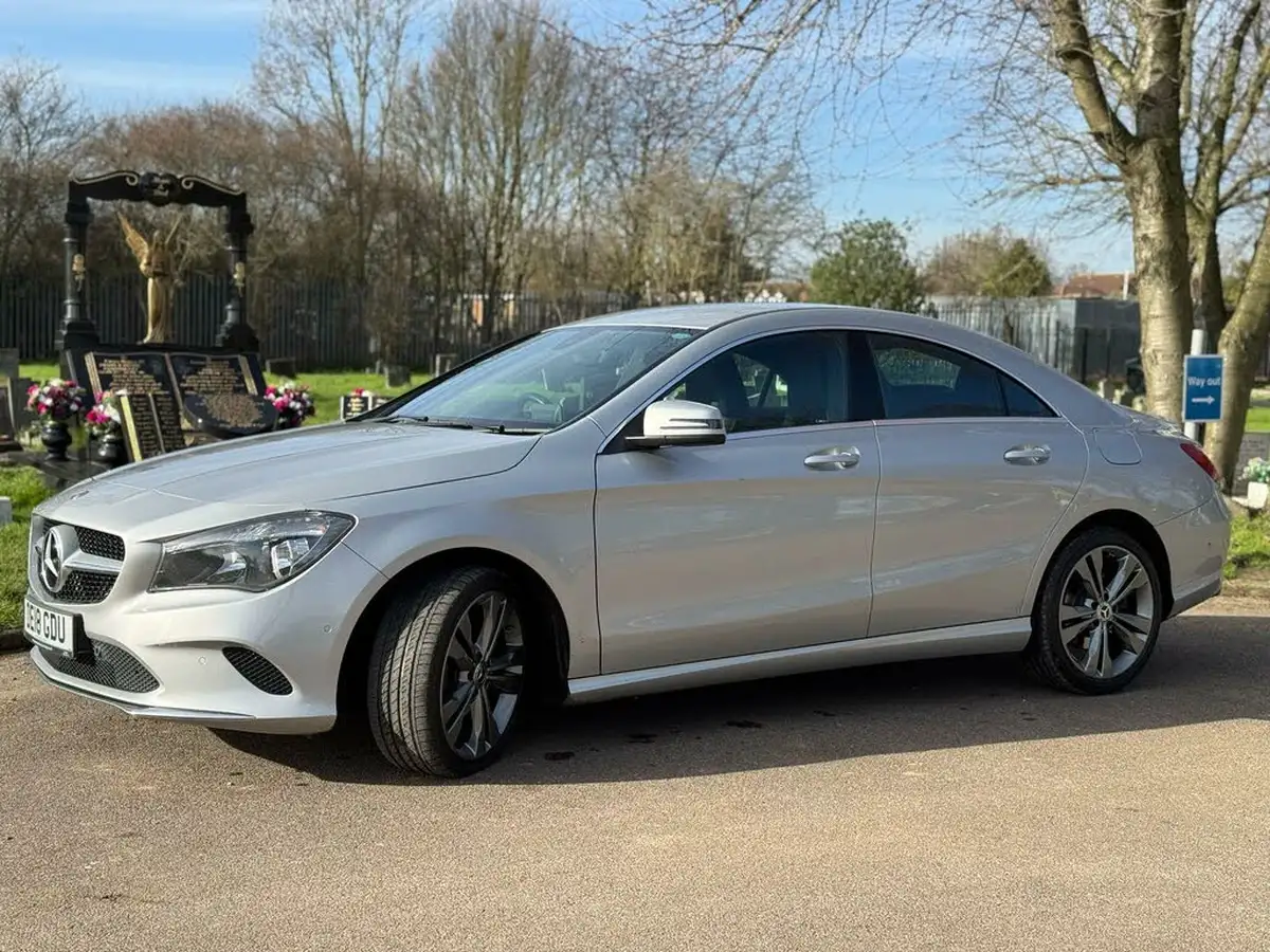 2017-mercedes-benz-cla-21d-cla-220-sport-4matic-coupe-4d-big-13