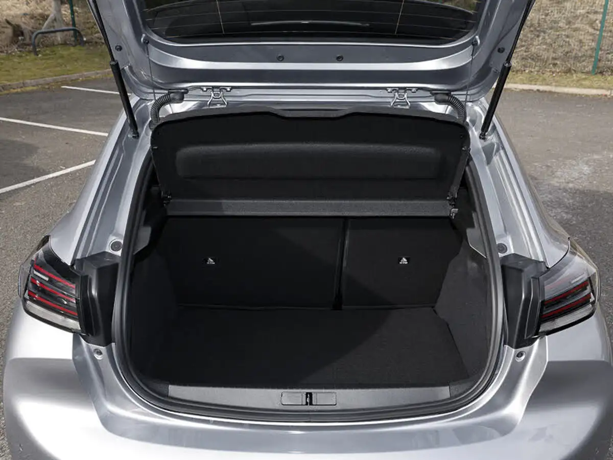 2025-peugeot-208-12-puretech-allure-big-18