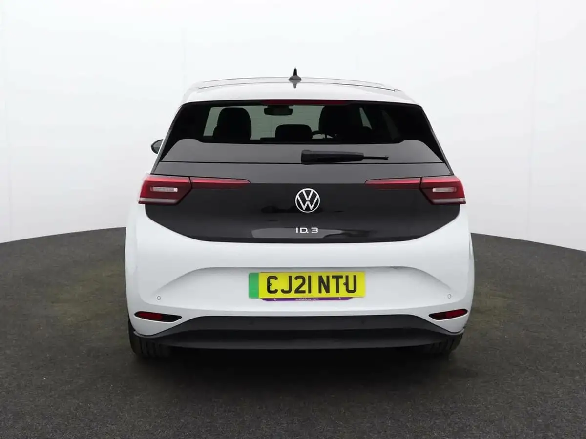 2021-volkswagen-id3-e-tech-big-2