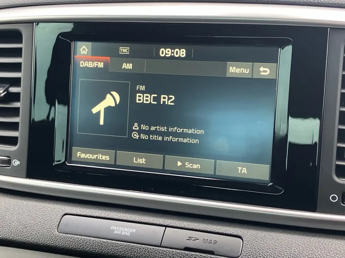 2019-kia-sportage-16-gdi-2-big-9