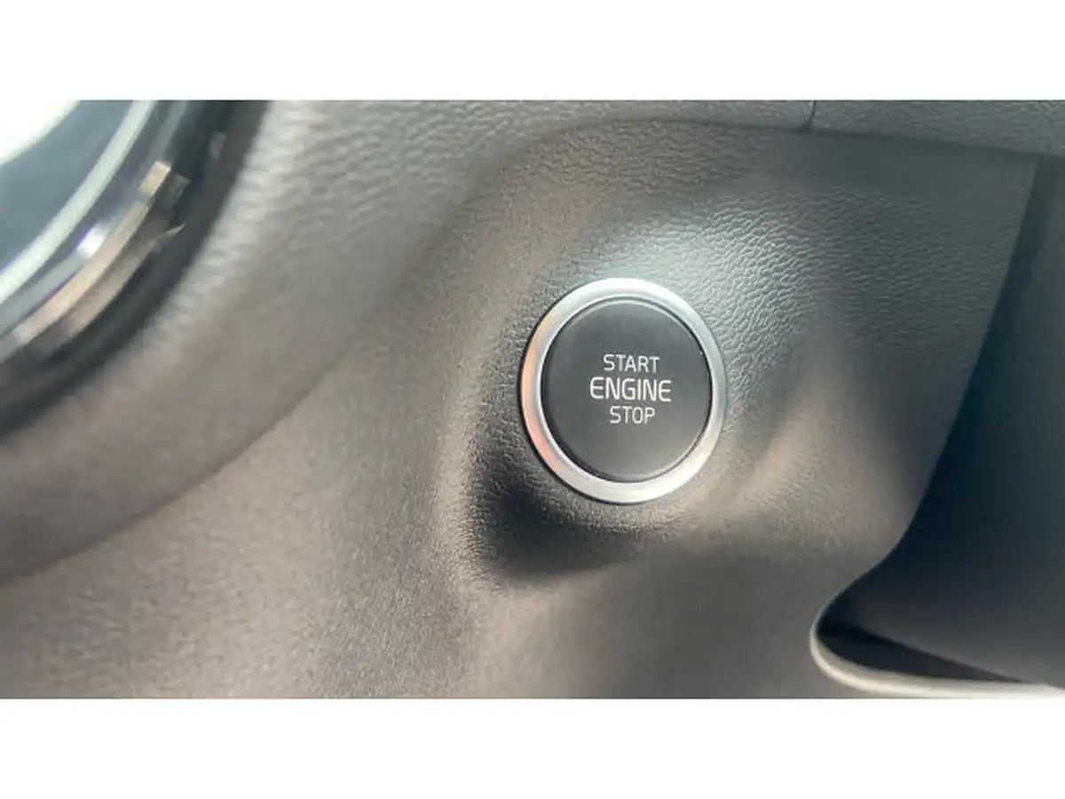 2024-volvo-xc40-20-b3-plus-big-21
