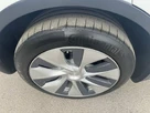 2022-tesla-model-y-e-long-range-small-32