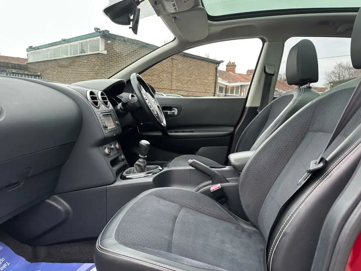 2013-nissan-qashqai2-16td-360-big-11