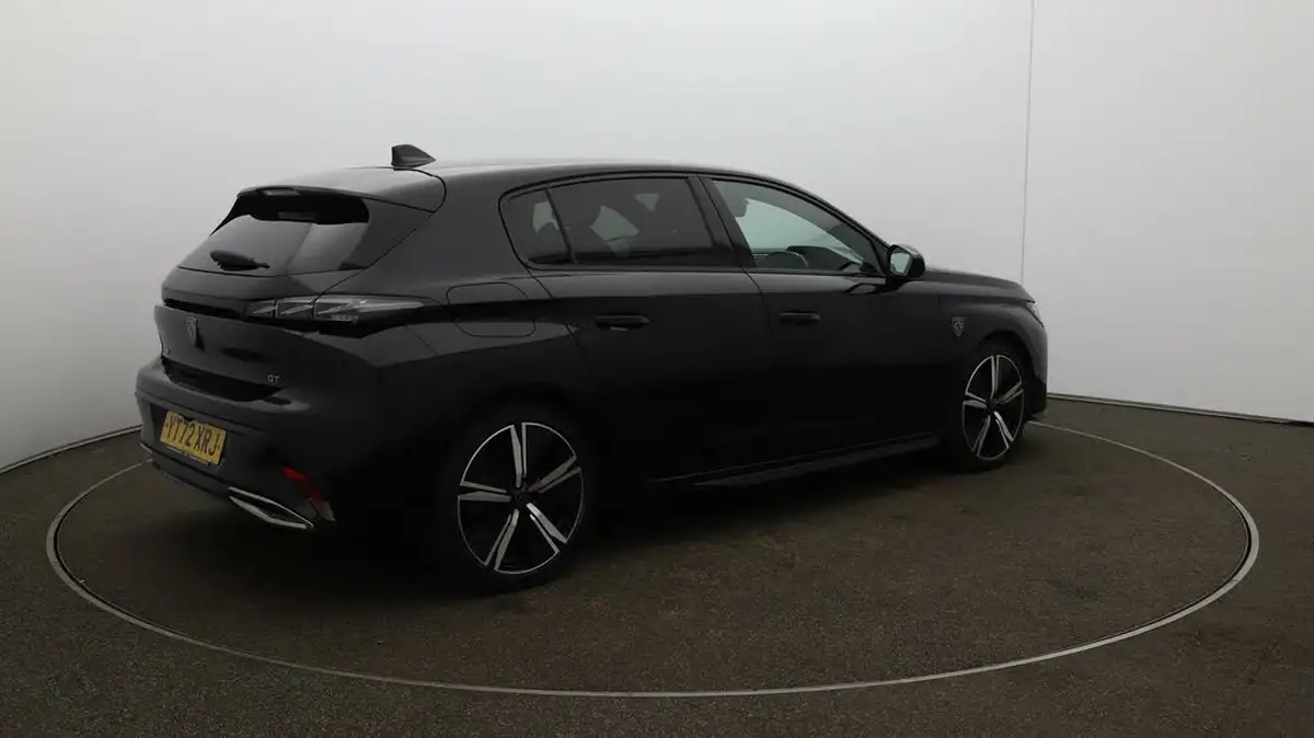 2022-peugeot-308-15-bluehdi-gt-big-44