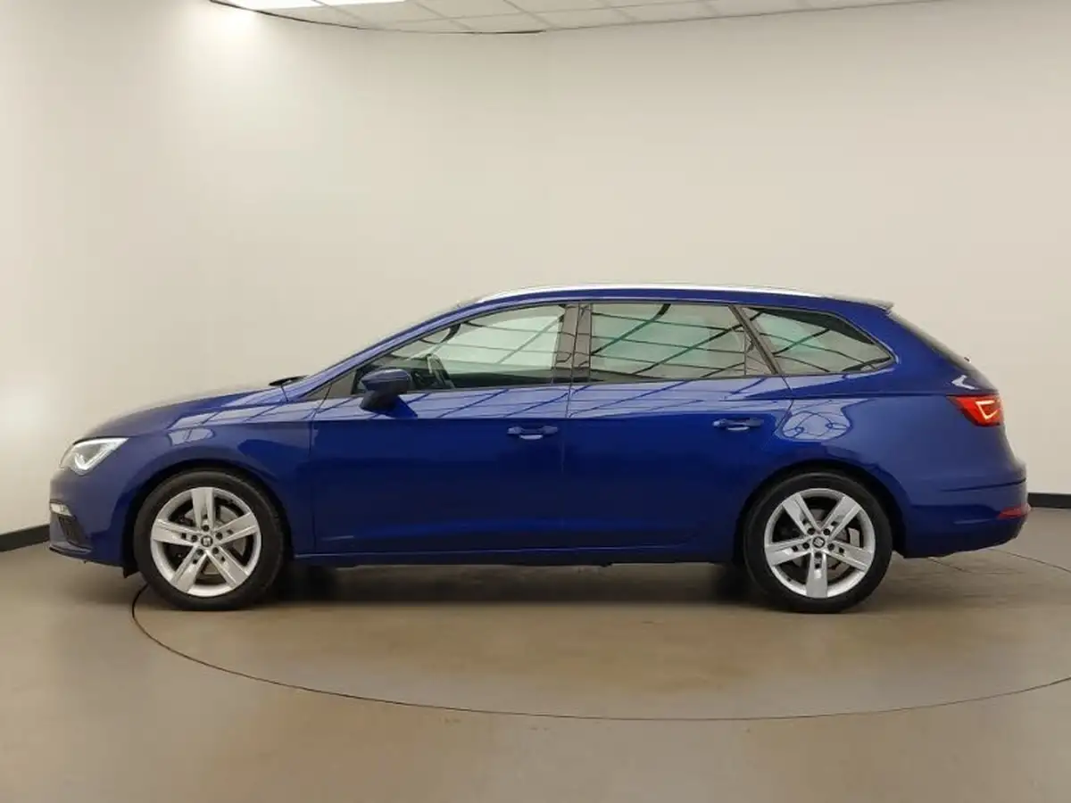 2019-seat-leon-20-tsi-fr-estate-big-3