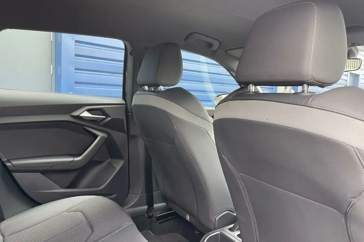 2019-audi-a1-15-35-tfsi-s-line-tronic-big-21