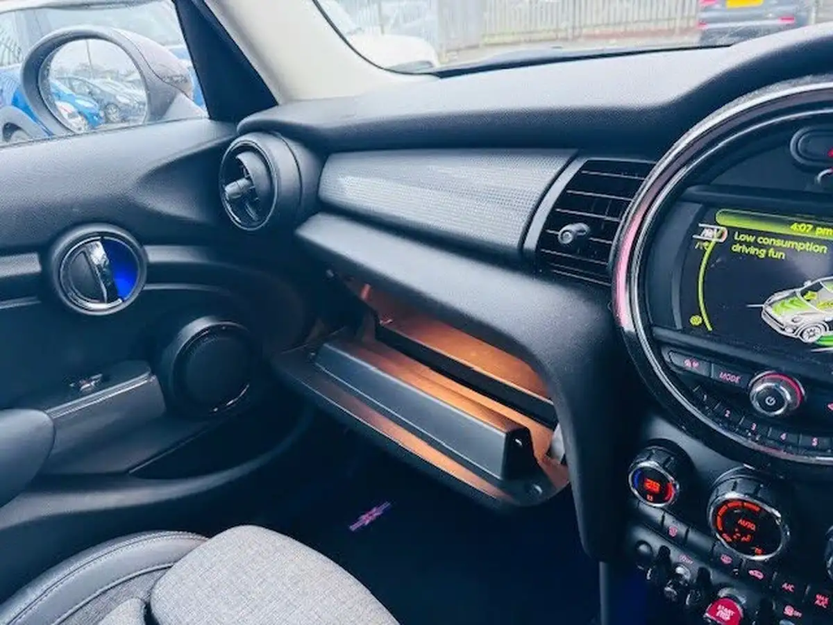 2017-mini-cooper-15td-cooper-d-ss-hatchback-5d-auto-big-26