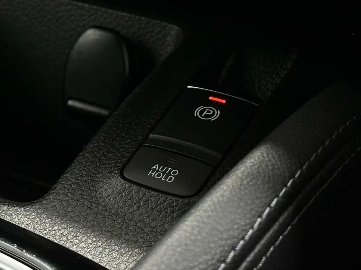 2021-nissan-qashqai-13-dig-t-n-motion-140ps-big-20