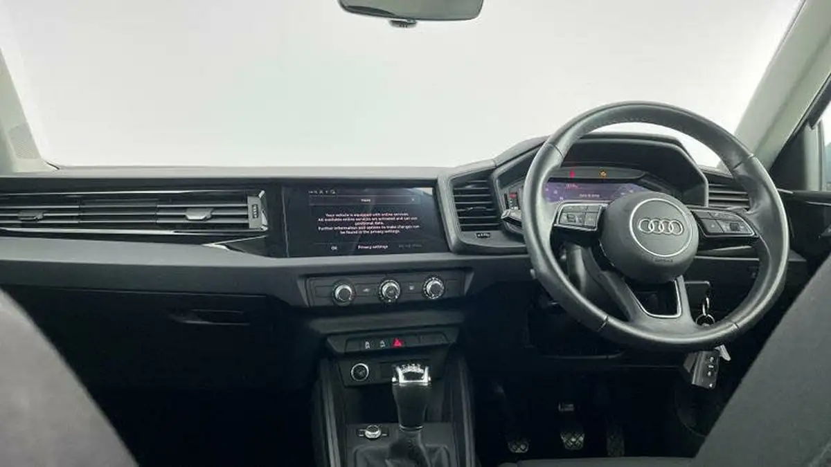 2021-audi-a1-10-30-tfsi-technik-110ps-big-21