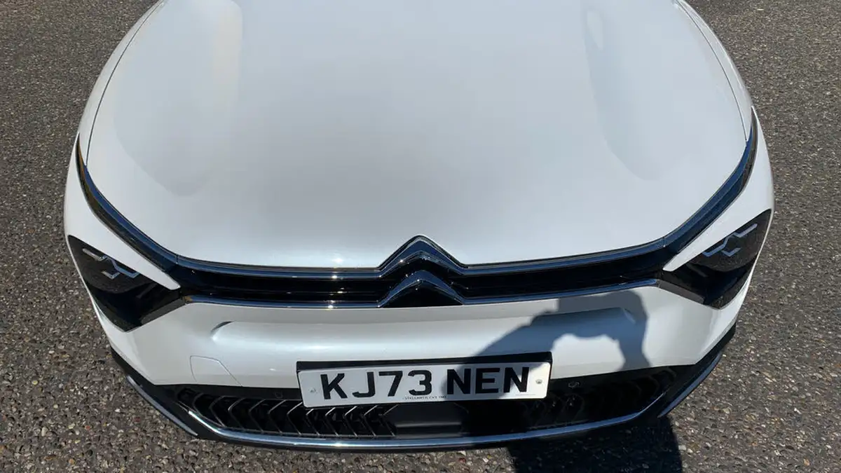 2024-citroen-c5-x-12-puretech-plus-130ps-ss-eat8-big-45