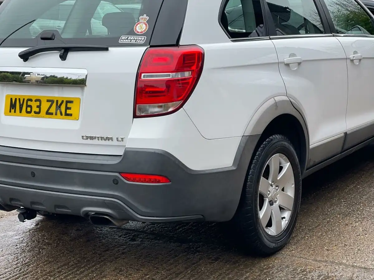 2013-chevrolet-captiva-22-vcdi-lt-auto-big-22