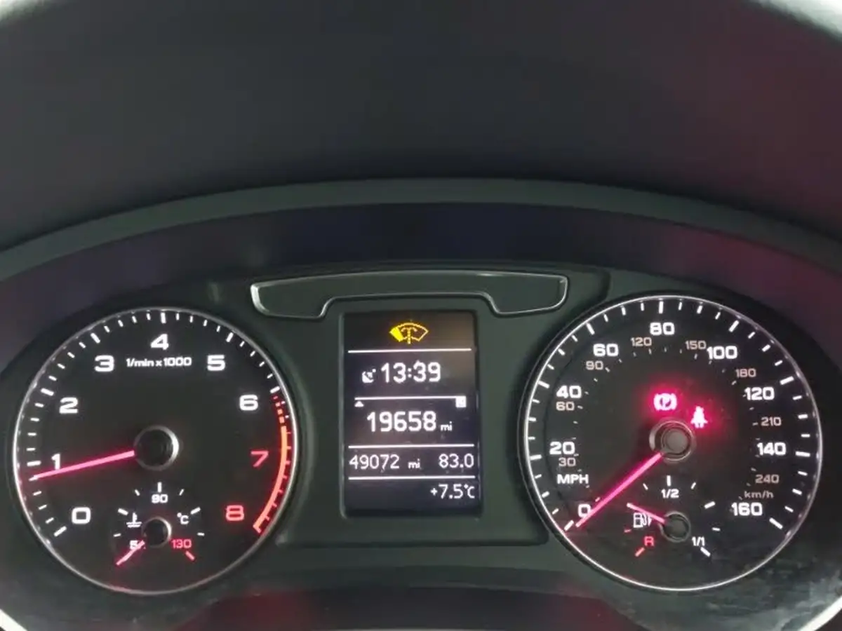 2017-audi-q3-14-tfsi-s-line-edition-big-9