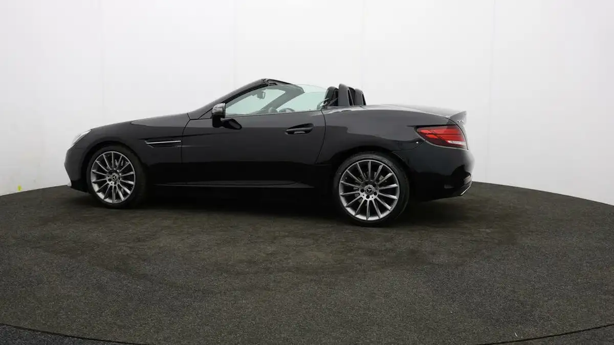 2017-mercedes-benz-slc-16-slc180-amg-line-9g-tronic-big-64