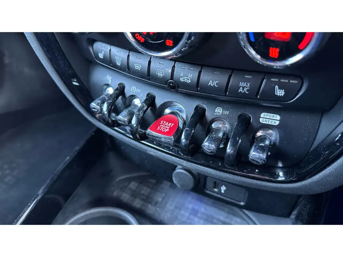 2021-mini-clubman-15-cooper-sport-auto-big-24