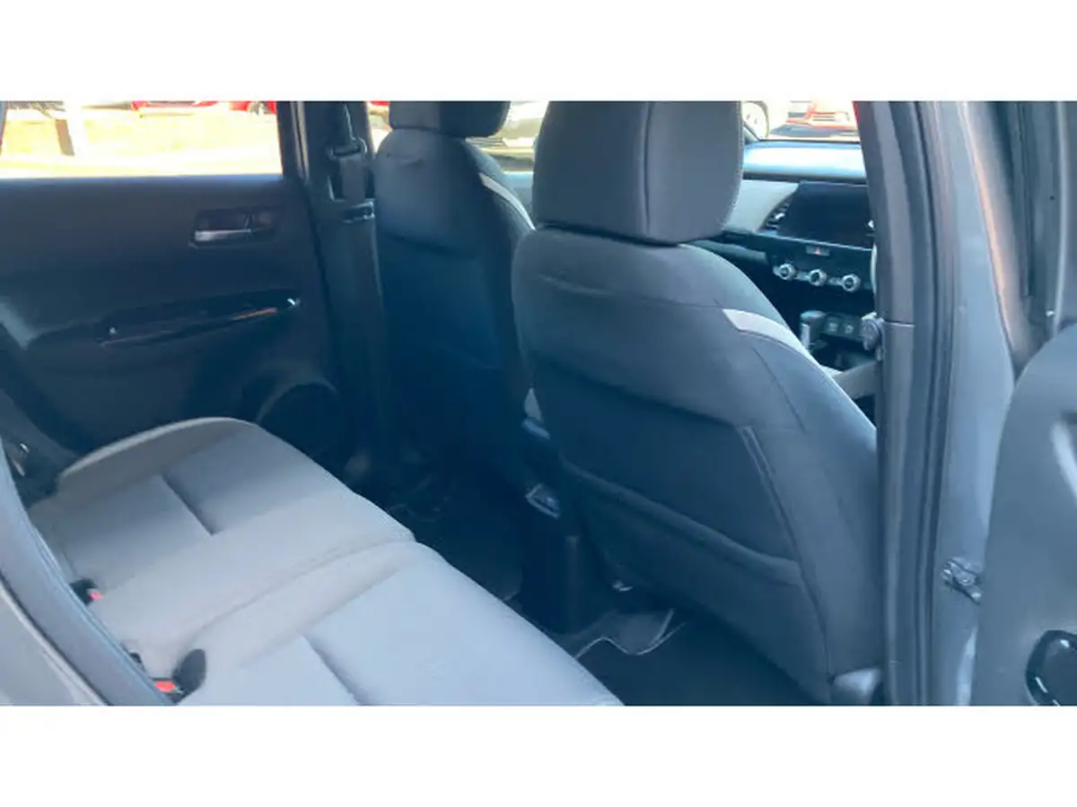 2021-honda-jazz-15-i-mmd-crosstar-ex-109ps-two-tone-big-17