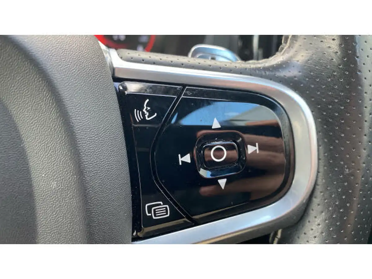 2019-volvo-xc60-20td-d5-r-design-pro-powerpulse-big-18