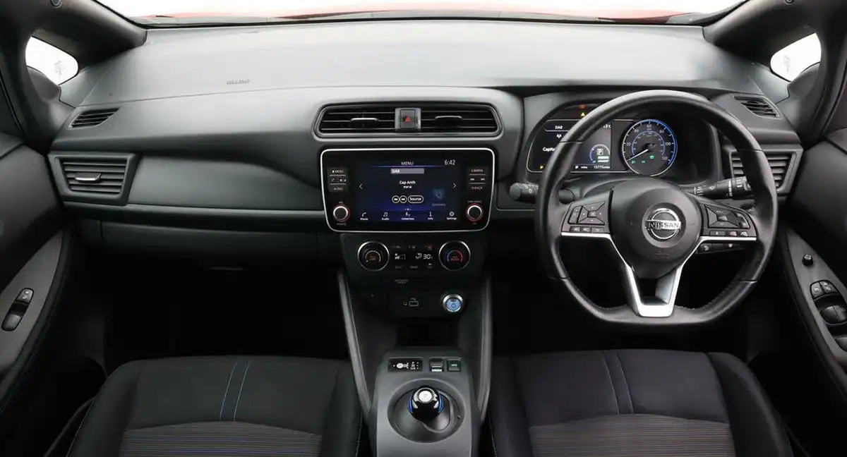 2022-nissan-leaf-e-acenta-big-13